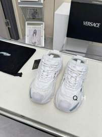 Picture of Versace Shoes _SKUVersacesz38-45HY110820433